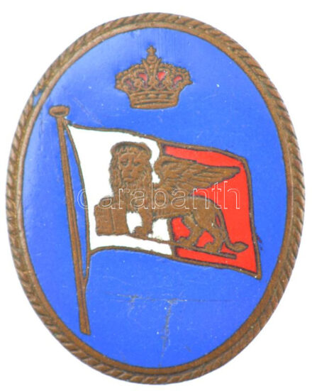 Olaszország DN Velence zászlaját ábrázoló zománcozott bronz jelvény, csak részben kiolvasható '...C.A. SAN...' gyártói jelzéssel (26x21mm) T:2 zománchiba Italy ND Enamelled badge depicting the flag of Venice, only partially readable