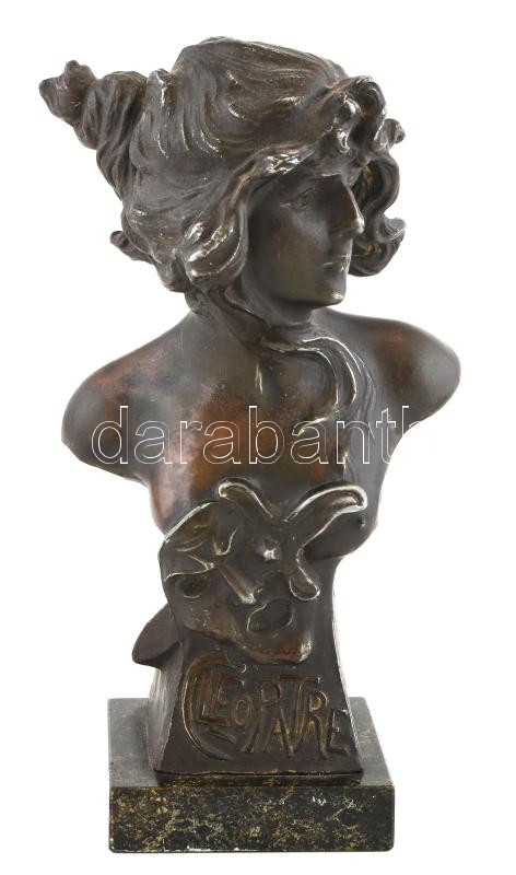 Olvashatatlan jelzéssel: Cleopatre. Spiáter, márvány talapzaton. kopásokkal, m: 20,5 cm - Image 2