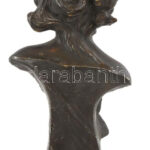 Olvashatatlan jelzéssel: Cleopatre. Spiáter, márvány talapzaton. kopásokkal, m: 20,5 cm - Image 4
