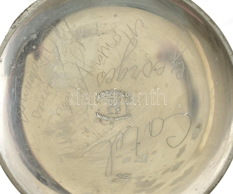 Vasutas Regulator nagy méretű fém tokos zsebóra, rajzos számlappal, díszített tokkal. Működő, jó állapotban d: 65 mm - Image 3