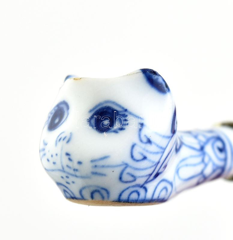 Cica fejes porcelán és réz pipa. Hasispipa. Kézzel festett, kis lepattanással 12 cm - Image 2
