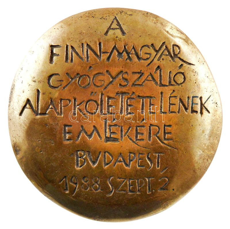 1988. 'A finn-magyar gyógyszálló alapkőletételének emlékére - Budapest' bronz emlékplakett dísztokban (79mm) T:2 - Image 2
