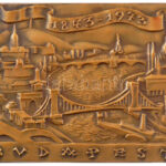 Madarassy Walter (1909-1994) 1973. 'Budapest 1873-1973' egyoldalas, öntött bronz plakett (78x101mm) T:1