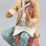Jelzés nélkül: hegedűs. Biszkvit porcelán, hibátlan. 20 cm