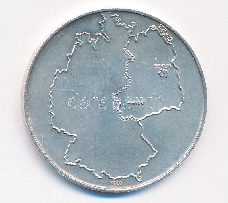 NDK 1970. 'Erfurti találkozó' kétoldalas jelzett Ag emlékérem (25,10g/0.999/40mm) T:1- patina GDR 1970. 'Das Deutsche gesprach zu Erfurt' two-sided hallmarked Ag commemorative medallion (25,10g/0.999/40mm) C:AU patina - Image 2