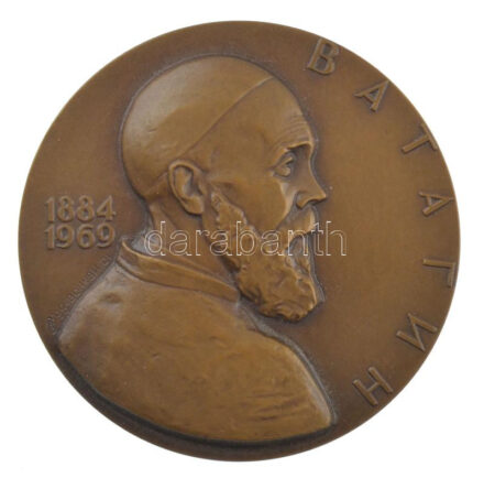 Szovjetúnió 1986. 'Vasily Vatagin 1884-1969' kétoldalas bronz emlékérem (60mm) T:1- Soviet Union 1986. 'Vasily Vatagin 1884-1969' two-sided bronze commemorative medallion (60mm) C:AU