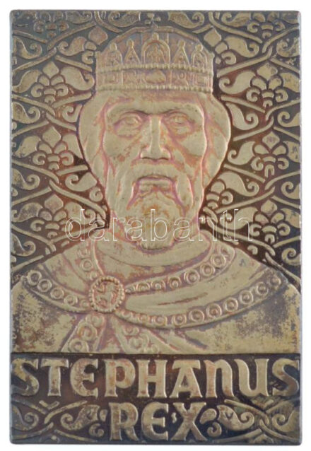 DN 'Stephanus Rex' Szent István király portréját ábrázoló, jelzetlen Ag emlékplakett, eredeti ÁPV tokban (60,64g/40x60mm) T:1- patina