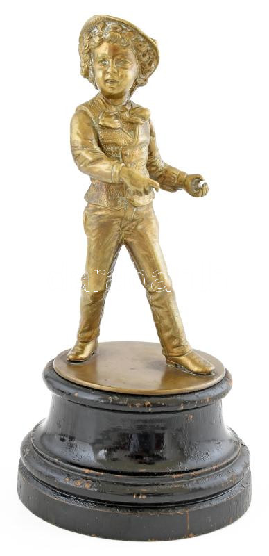 Jelzés nélkül: Rokokó figura. Bronz, fatalapzaton. m: 19 cm