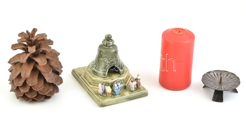 Cár-harang (Car-kolokol / Tsar Kolokol), mázas fajansz, jelzett: ZIK Konakovo, Szovjetunió, 1960-1970 körül. Hibátlan, 12,5x9,5x10,5 cm. (Az eredeti Cár-harang a moszkvai Kreml egyik fő nevezetessége, a Világörökség része; 200
