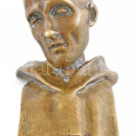 DONATELLO mellszobra, 1900 körüli, bronz, patina, hátlapján felirat: 'Donatello 1456 florenzo'. Talapzat nélkül. 1900 körül. m: 16 cm