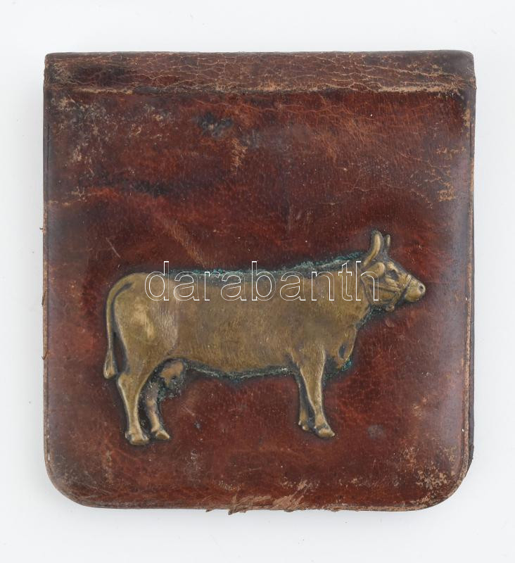 Budapesti Központi Tejátvevő Csarnok Notesz belül feliratos borító bronz tehén figurával 6x6 cm