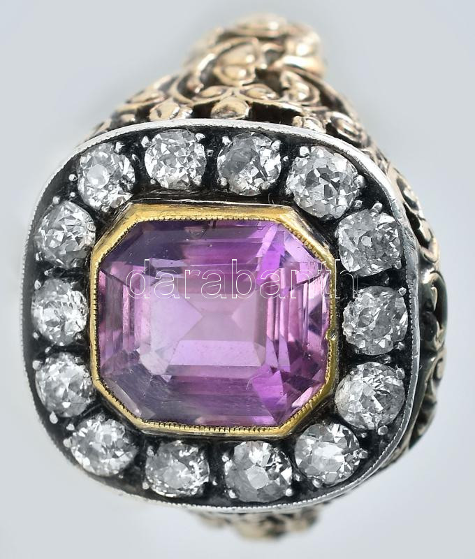 14K arany (Au) gyűrű ametiszttel és brillekkel (brill össz: 1,8ct) Jelzett. 8,9 g m: 65 - Image 2