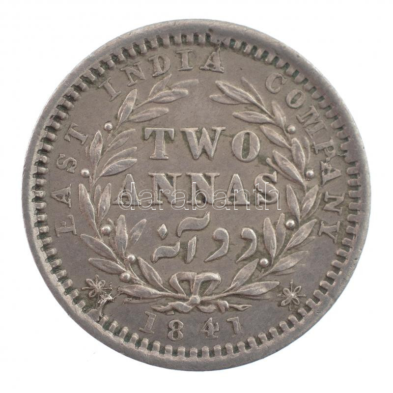 Brit-India 1841. 2A Ag 'Viktória' Madras, 9 bogyó (1,45g) T:1- British India 1841. 2 Anna Ag 'Victoria' Madras, 9 berries (1,45g) C:AU Krause KM#460