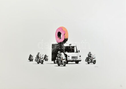 Banksy: Donut. Ofszet litográfia, papír, jelzett a nyomaton, 'POW Printmaking' szárazpecséttel Grafiart - Aviomar UK. tanúsítvánnyal Számozott: 41/150. Lapméret:70x50 cm, / Numbered, marked