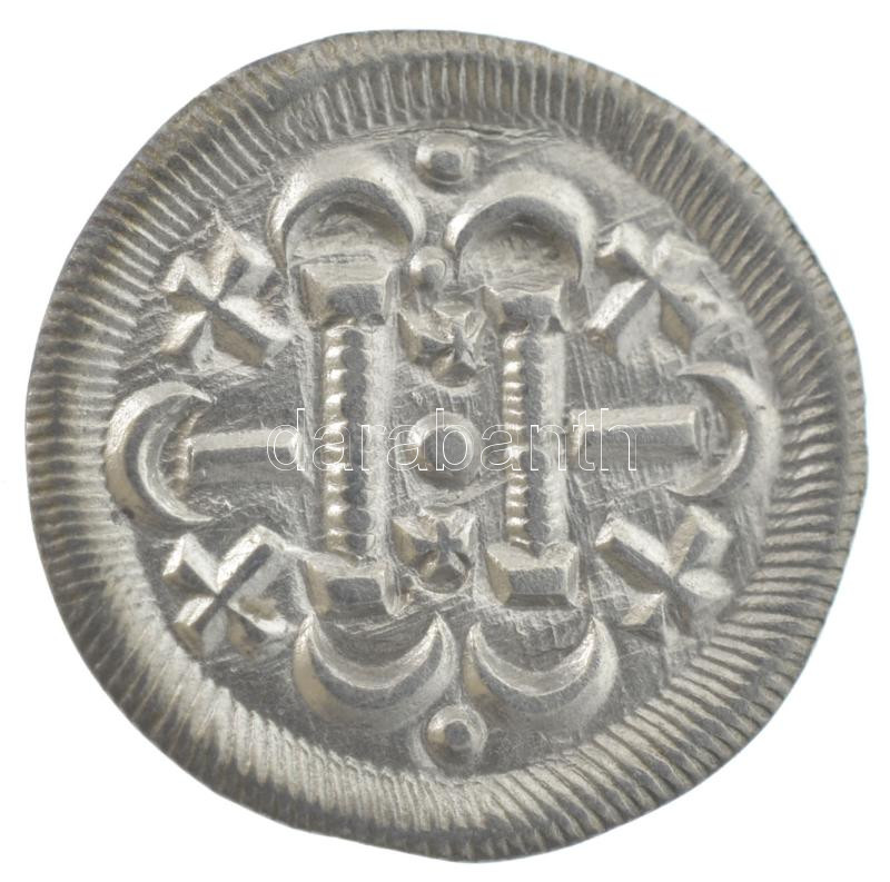 1131-1141. Denár Ag 'II. Béla' (0,33g) T:1 Hungary 1131-1141. Denar Ag 'Bela II' (0,33g) C:UNC patina Huszár: 82., Unger I.: 51.