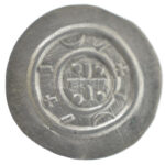 1131-1141. Denár Ag 'II. Béla' (0,33g) T:1 Hungary 1131-1141. Denar Ag 'Bela II' (0,33g) C:UNC patina Huszár: 82., Unger I.: 51. - Image 2