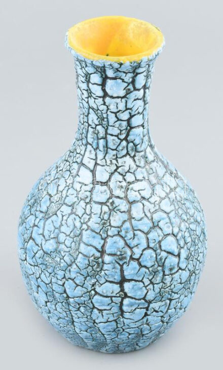 Bán Károly: Retró kerámia váza, jelzett, hibátlan, m: 16,5 cm