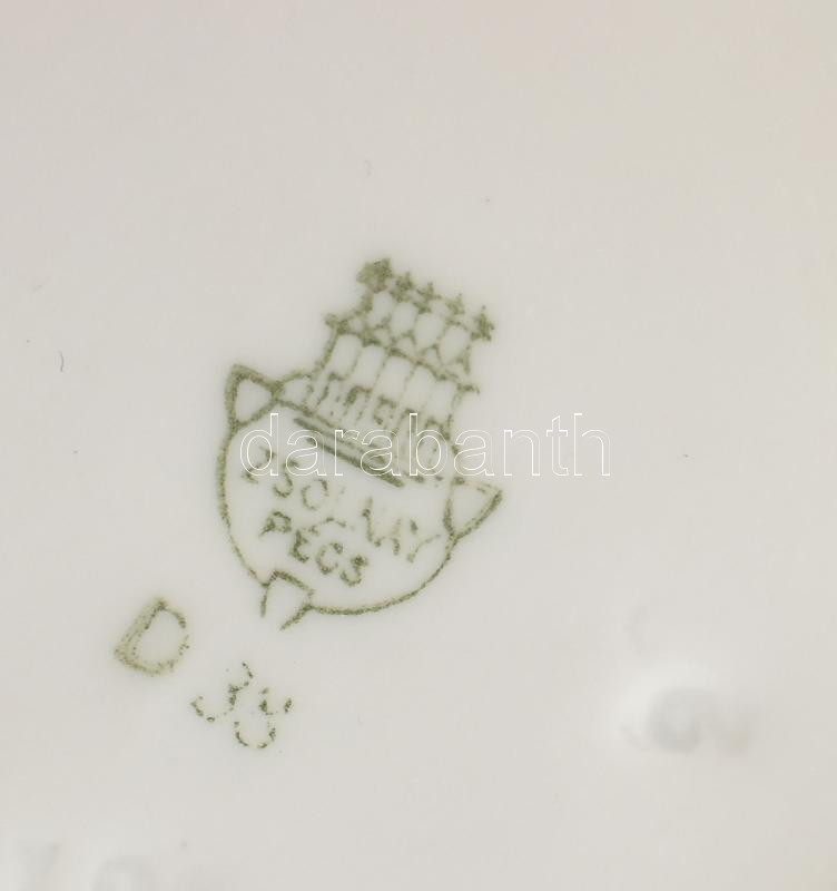 cca 1940 Balatonfüredi látképes Zsolnay porcelán hamutálka, kézzel festett, jelzett, kis kopásnyomokkal, 12×9,5 cm - Image 2
