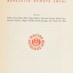 Korunk szentjei. Bevezette: Schütz Antal. Magyar Katolikus Írók Könyvei. Bp., é.n., Magyar Katolikus Írók (Révai-ny.), 359+(1) p. Kiadói aranyozott egészvászon-kötés, kissé kopottas gerinccel. - Image 2