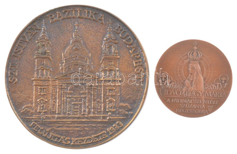1983. 'Szent István Bazilika Budapest - Felújítás kezdete 1983 / Bazilikánk a Szent Jobb őrző szentélye - Dextera Sancti Stephani Regis' kétoldalas, öntött bronz emlékérem peremen 'PAX' jelzéssel (78mm) + Bozó Gyula (1913-2004) 1994.