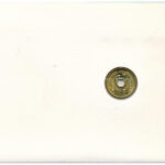 Japán 1977. 5Y érmés borítékban, bélyegekkel és alkalmi bélyegzéssel T:1 Japan 1977. 5 Yen in coin envelope with stamps and cancellation C:UNC - Image 2