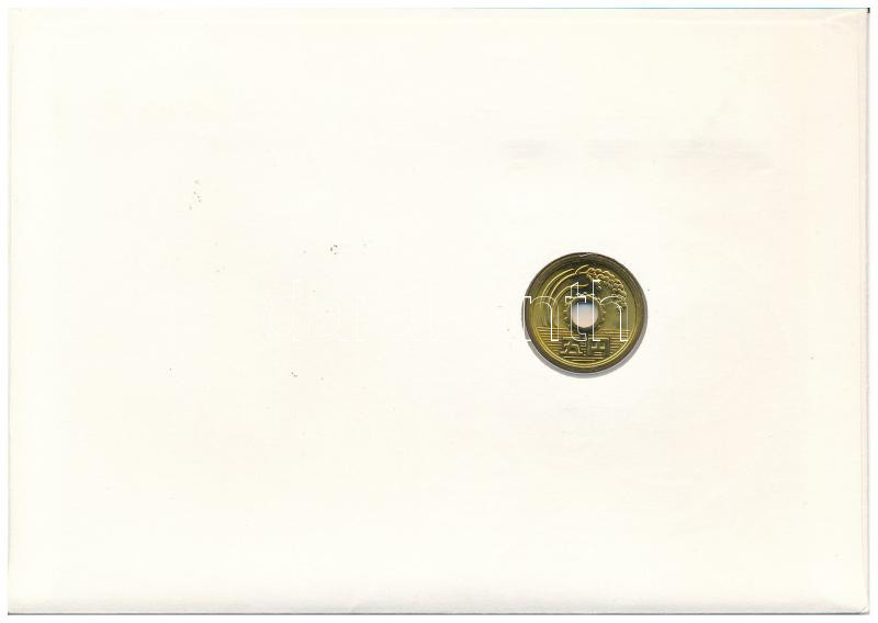 Japán 1977. 5Y érmés borítékban, bélyegekkel és alkalmi bélyegzéssel T:1 Japan 1977. 5 Yen in coin envelope with stamps and cancellation C:UNC - Image 2