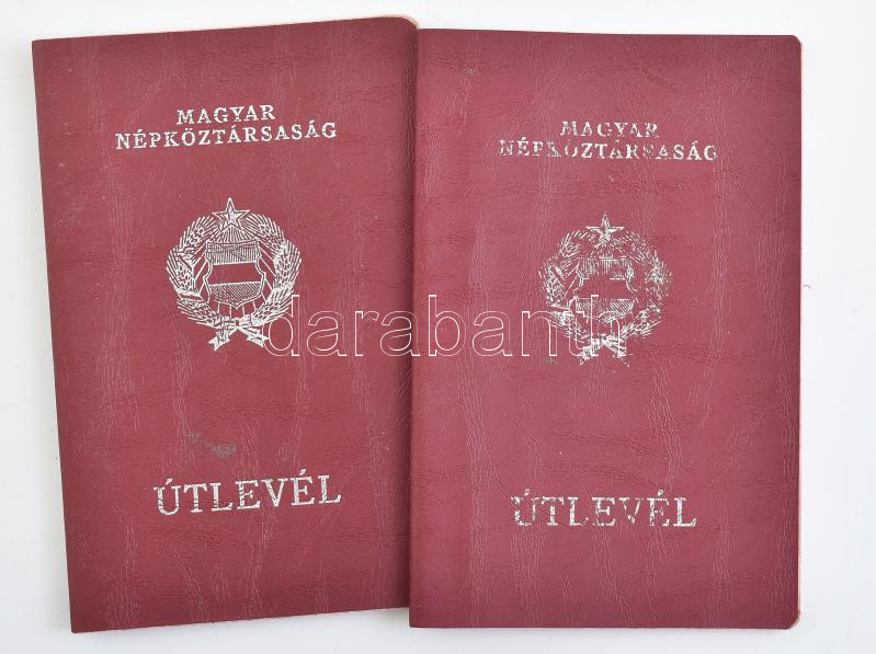 1978-1983 Magyar Népköztársaság által kiállított, 2 db fényképes piros útlevél
