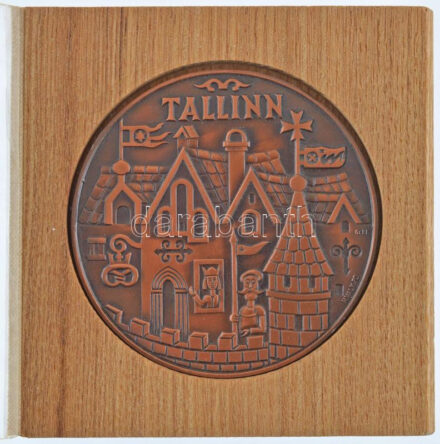 Észtország 1970. 'Tallinn' kétoldalas bronz emlékérem, Szign.:H.Valk, fa éremtartó tokban (58mm) T:1- Estonia 1970. 'Tallinn' two-sided bronze commemorative medallion, Sign.:H.Valk in wood case (58mm) C:AU