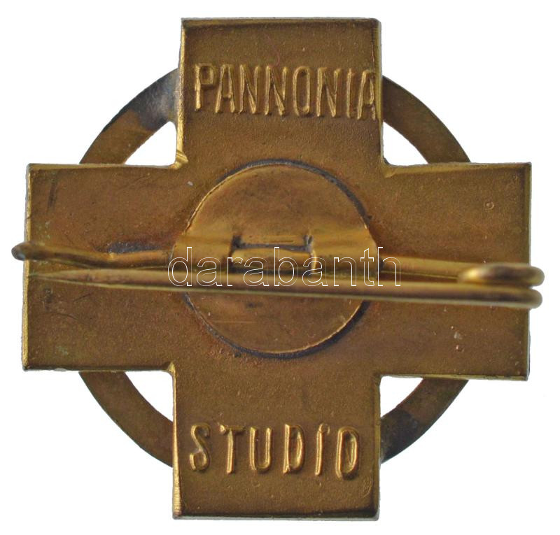 ~1990-2000. Címeres, koszorús aranyozott, zománcozott fém jelvény hátlapon 'Pannonia Studio' jelzéssel (20x20mm) T:2 zománchiba, letört kampó - Image 2