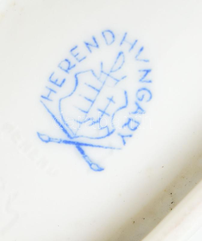 Herendi Viktória mintás porcelán tálka. Kézzel festett, jelzett, kis kopással d: 15x8 cm - Image 2