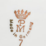 PM porcelán dobozka. Matricás, jelzett, kis kopással 8x4 cm - Image 2