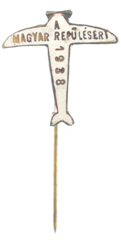 1938. 'A magyar repülésért 1938' zománcozott bronz jelvény (20x20mm) T:1-