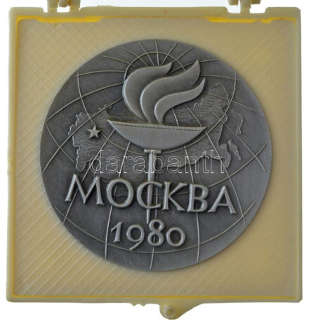 Szovjetunió 1980. 'Moszkvai Olimpia' kétoldalas ezüstpatinázott bronz emlékérem eredeti tokban (60mm) T:1 Soviet Union 1980. 'Olympics in Moscow' two sided bronze commemorative medallion in original case (60mm) C:UNC