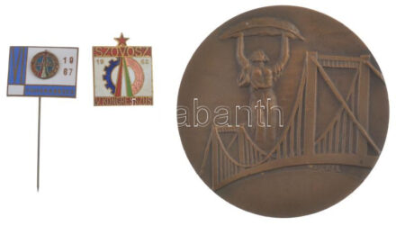 1962. 'SZÖVOSZ (Szövetkezetek Országos Szövetsége) V. Kongresszus' aranyozott, zománcos Cu jelvény (24x20mm) + 1967. 'SZÖVOSZ VI. Kongresszus' festett rátétes, zománcozott Cu jelvény (18x23mm) + Jeckel Ferenc (1950-2012) 1970.