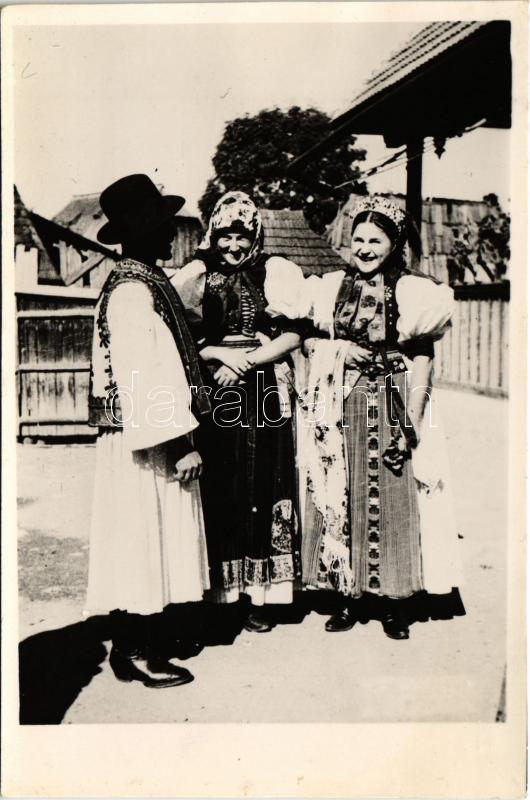 Kalotaszeg, Tara Calatei; népviselet / folklore