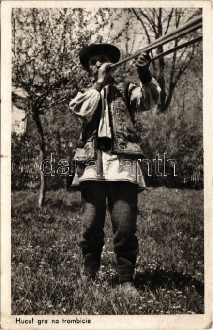 Hucul gra na trombicie / Hucul trombitás / Hutsul folklore (apró szakadás / tiny tear)
