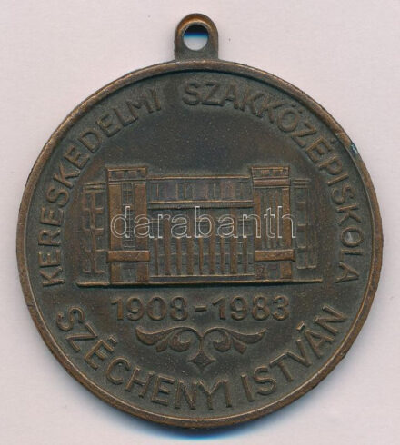 1983. 'Széchenyi István Kereskedelmi Szakközépiskola 1908-1983' egyoldalas, öntött Br emlékérem (51mm) T:2