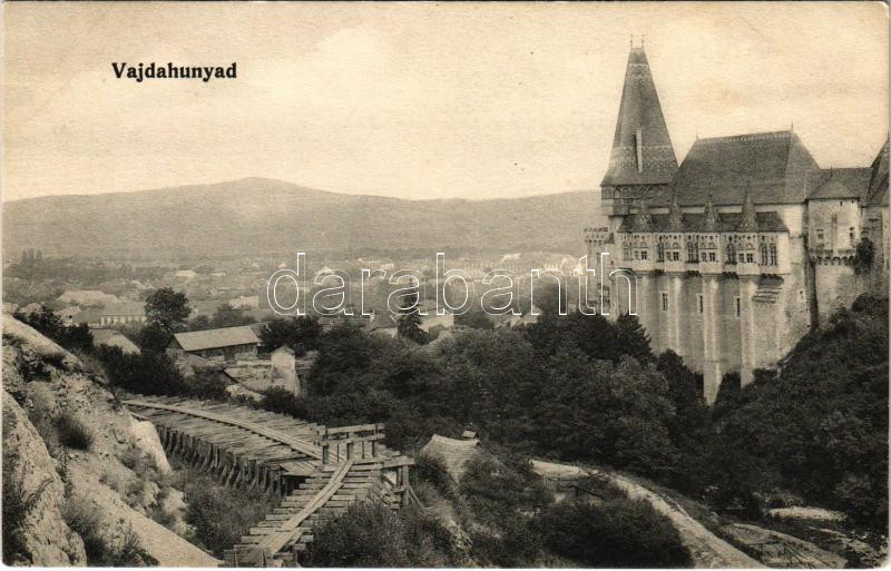 Vajdahunyad, Hunedoara; Vajdahunyad vára / castle