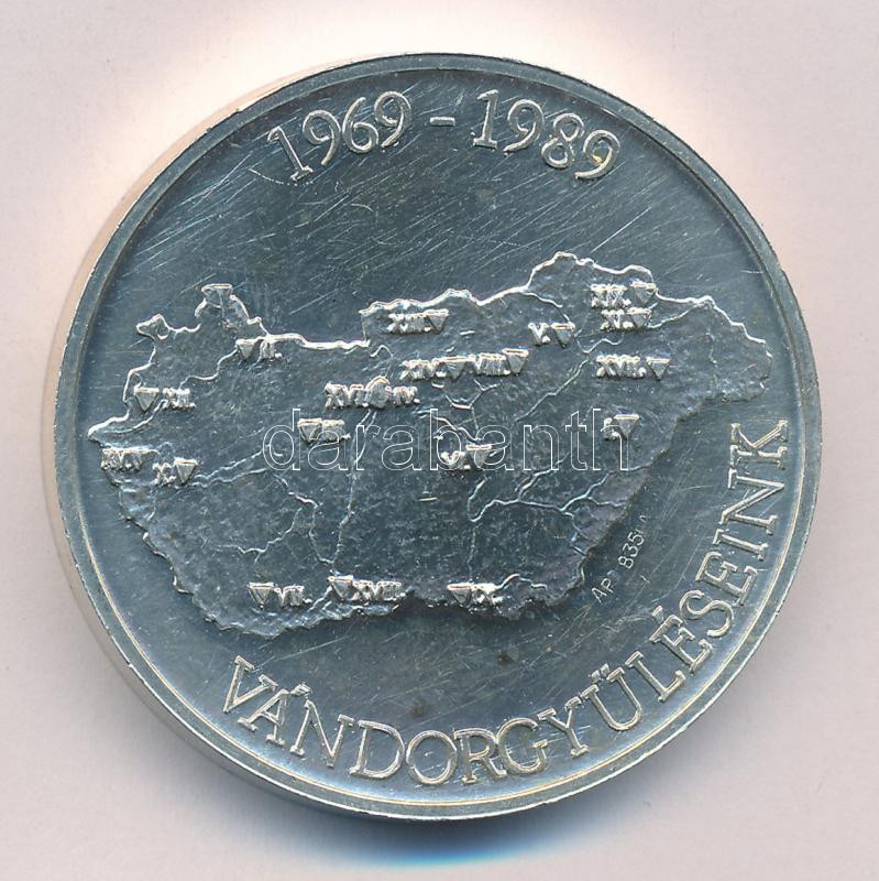 Bognár György (1944-) 1989. '20 éves a Magyar Éremgyűjtők Egyesülete / 1969-1989 Vándorgyűléseink' piefort, jelzett Ag emlékérem (63,35g/0.835/42,5mm) T:1- kis ph., felszíni karcok Adamo BP28 - Image 2