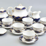 Zsolnay Pompadour mintás porcelán teás készlet, kézzel festett, jelzett, kopásnyomokkal