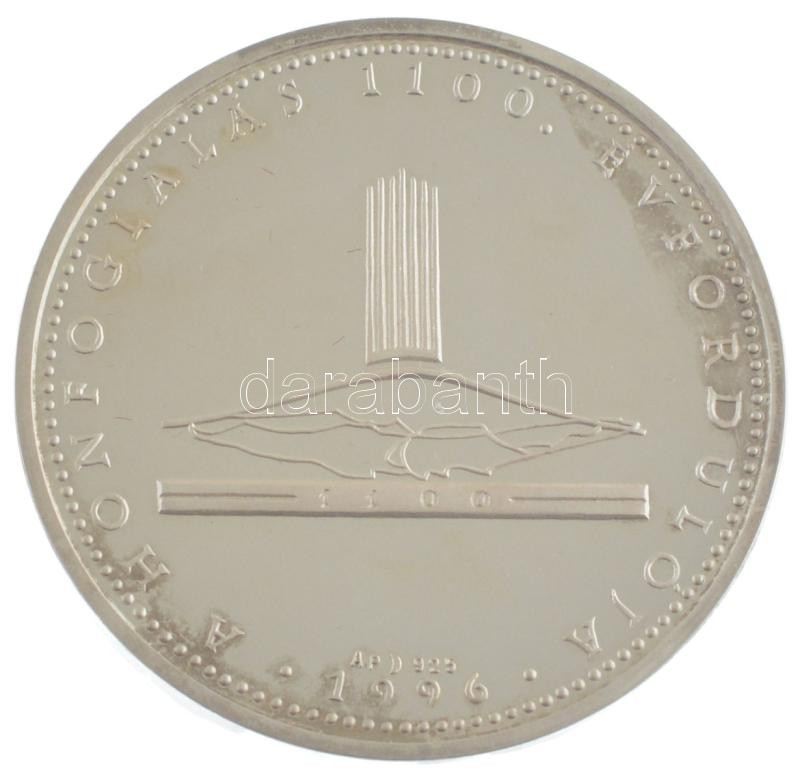 1996. 'A Honfoglalás 1100. évfordulója 1996' jelzett Ag emlékérem, tanúsítvánnyal, dísztokban (93,31g/0.925/50mm) T:1 (eredetileg PP) - Image 2