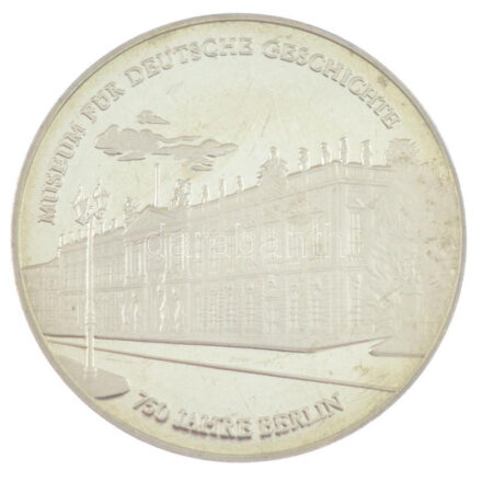 Németország 1987A 'Német Történeti Múzeum - Berlin címere 1709' ezüstözött Cu-Ni emlékérem kapszulában, dísztokban (40mm) T:PP Germany 1987A 'Museum für Deutsche Geschichte - Wappen des Vereinigten Berlin 1709' silver plated Cu-Ni