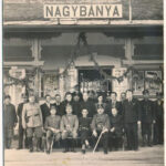1940 Nagybánya, Baia Mare; vasútállomás, bevonulás / railway station, entry of the Hungarian troops. photo (ragasztónyom / glue marks)
