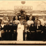 Zalapataka (Zalalövő), vasútállomás, esküvő, násznép. photo (EK)