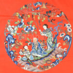 Kínai hímzett selyem falikép, jelzés nélkül, XX. sz. / Chinese embroidered silk picture, 20th century. Unsigned. 95x90 cm - Image 2