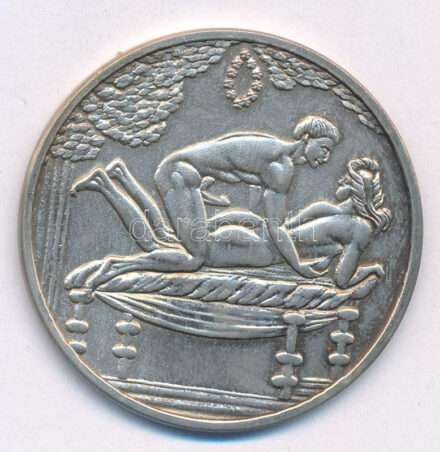 Németország DN 'Római Spintria' kétoldalas jelzett Ag replika tanúsítvánnyal (20g/0.999/40mm) T:1 patina Germany ND 'Roman Spintriae' two-sided hallmarked Ag replica with certificate (20g/0.999/40mm) C:UNC patina