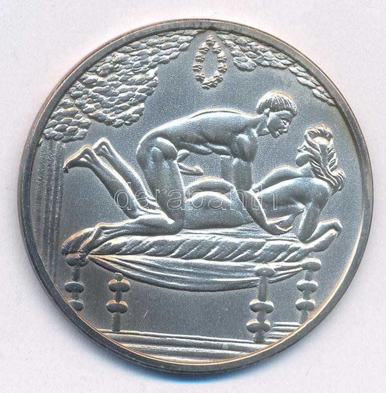 Németország DN 'Római Spintria' kétoldalas jelzett Ag replika (20g/0.999/40mm) T:1 patina Germany ND 'Roman Spintriae' two-sided hallmarked Ag replica (20g/0.999/40mm) C:UNC patina