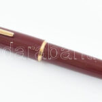 Montblanc bordó töltőtoll cca 1960. Megkímélt állapotban, hozzá bőr tolltartó 15,5 cm