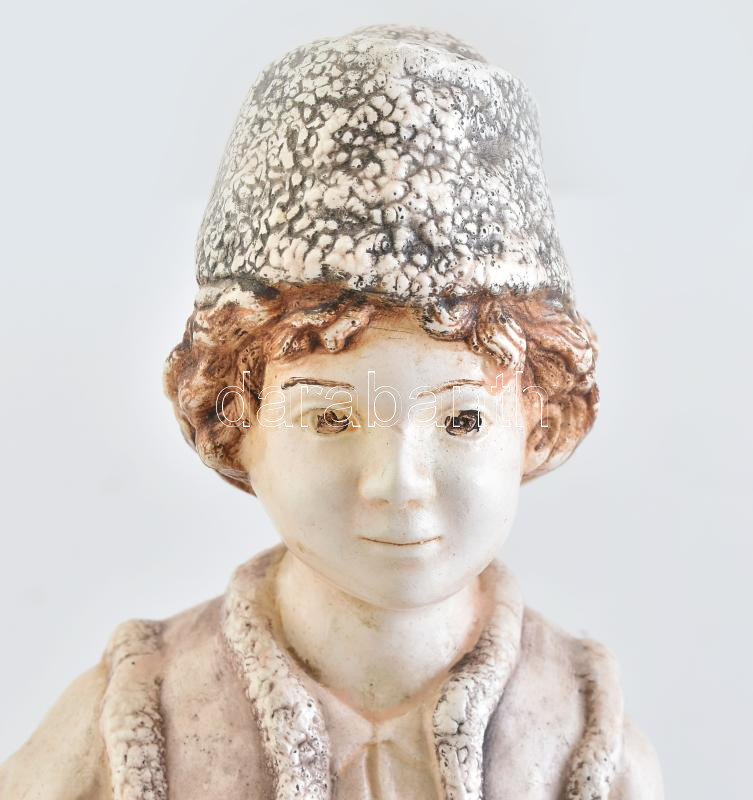 Fiú gyümölcskosárral Mázas gipsz. Jelzett kis mázhibákkal. 42 cm - Image 2