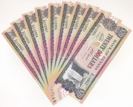 Guyana DN (2018) 20$ (10x) sorszámkövetők 'C/65 110951-C/65 110960' T:I Guyana ND (2018) 20 Dollars (10x) consecutive serials 'C/65 110951-C/65 110960' C:UNC Krause P#30